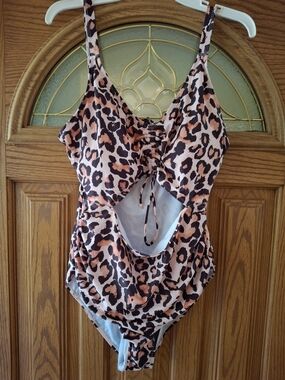 Leopard Print One-Piece Ruched Swimsuit in Peach and Black